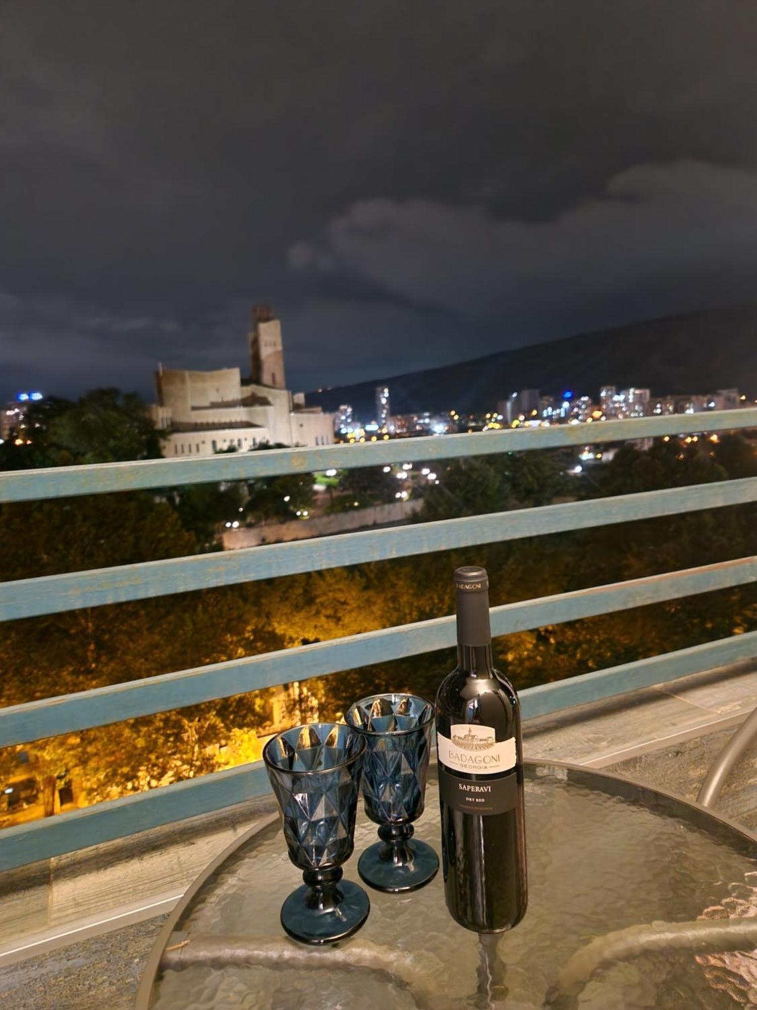 Fantaflat Old Tbilisi Apartment Ngoại thất bức ảnh