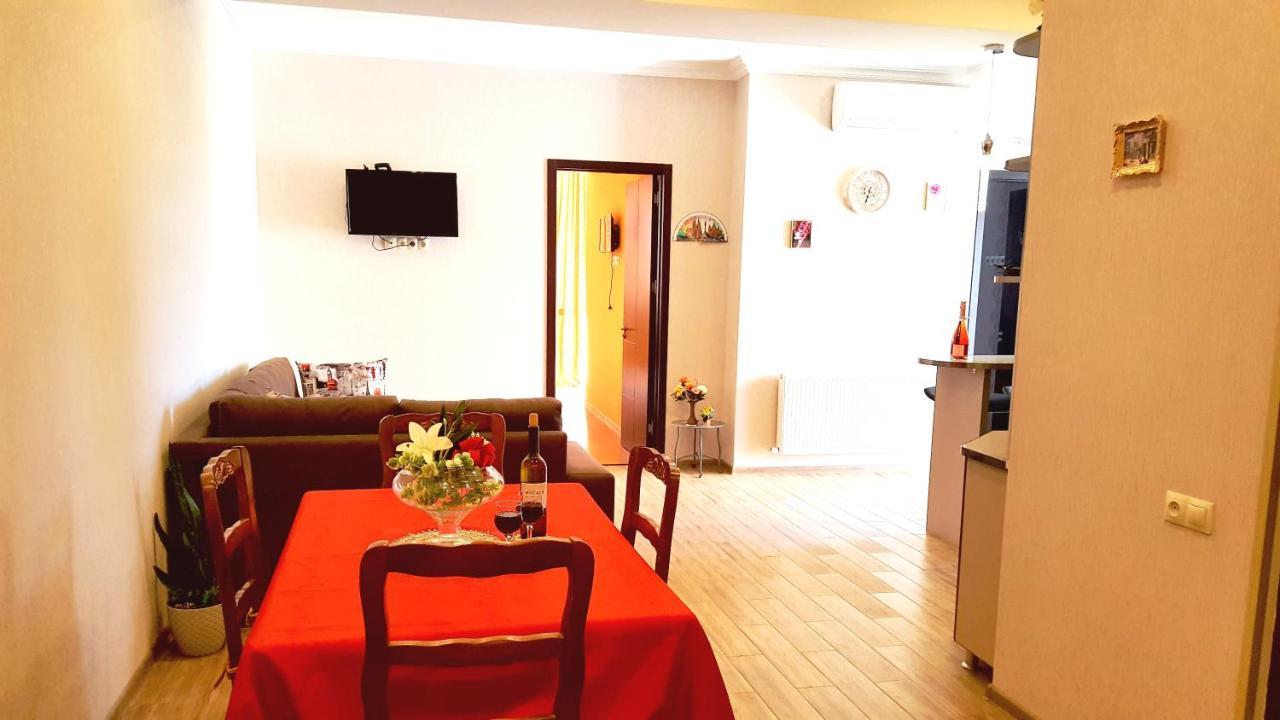Fantaflat Old Tbilisi Apartment Ngoại thất bức ảnh