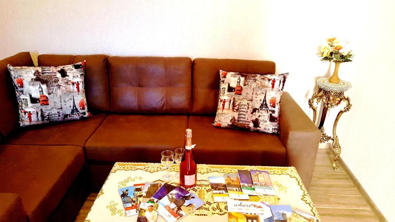 Fantaflat Old Tbilisi Apartment Ngoại thất bức ảnh